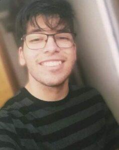 Salva la PAES Old photo review